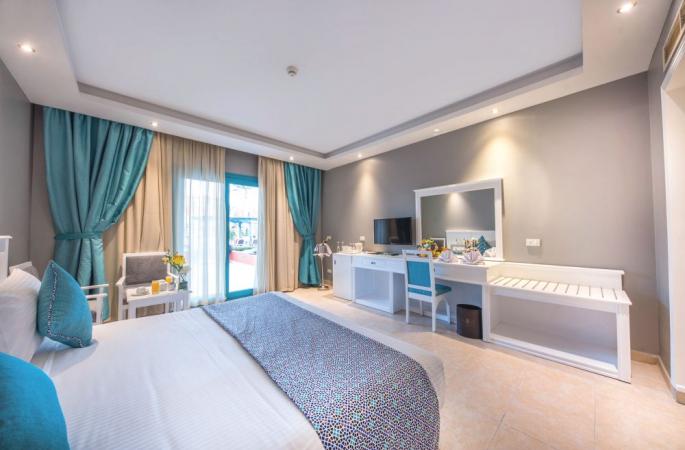 SUNRISE Garden Beach Resort