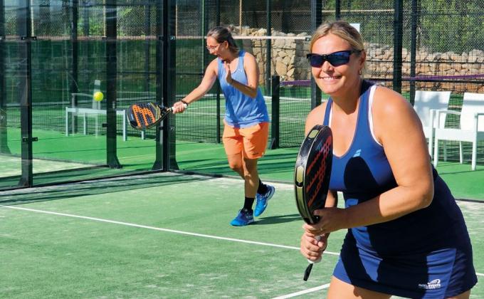 Vacances dédiées au padel à Font de Sa Cala au Na Taconera Sport & Relax