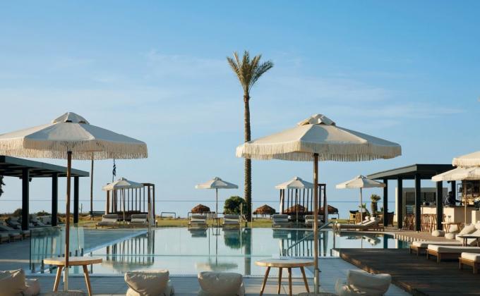 Asterion Suites By Louis