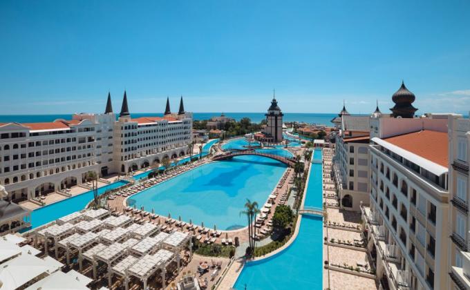 Titanic Mardan Palace