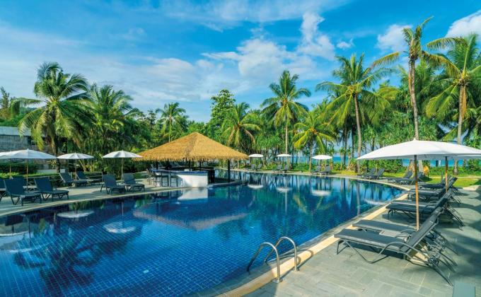 Kamala Beach Resort A Sun