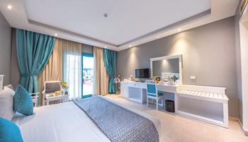 SUNRISE Garden Beach Resort